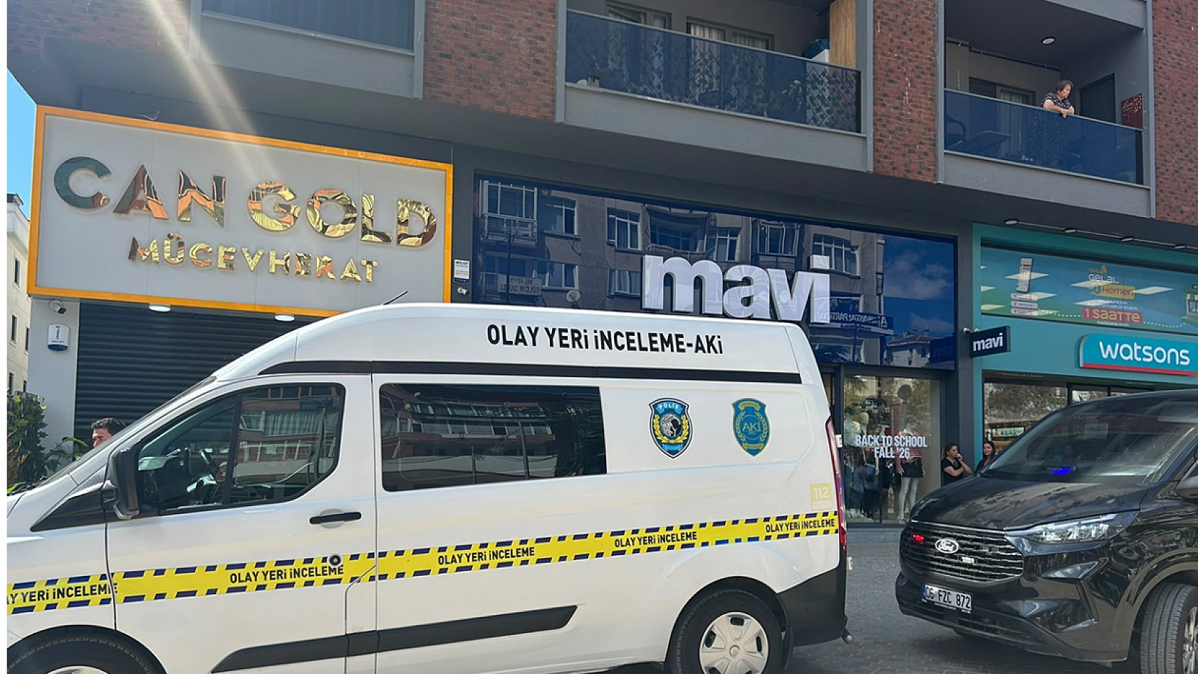 Kuyumcu sahibi dükkanında ölü bulundu