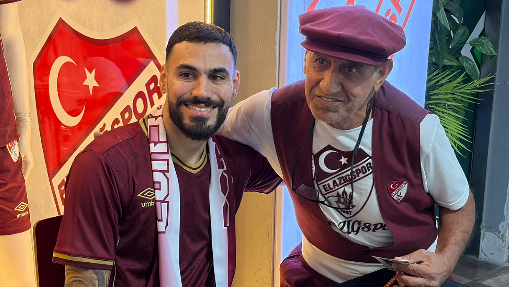 Barış Ekincier, Elazığspor Store'da taraftarlarla buluştu