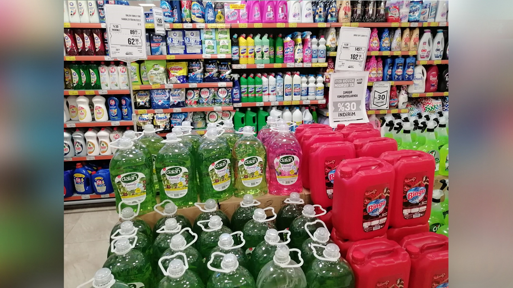 Elazığ'daki Migros şubesi birçok üründe indirime gitti: Hangi ürünler yüzde kaç indirimli?