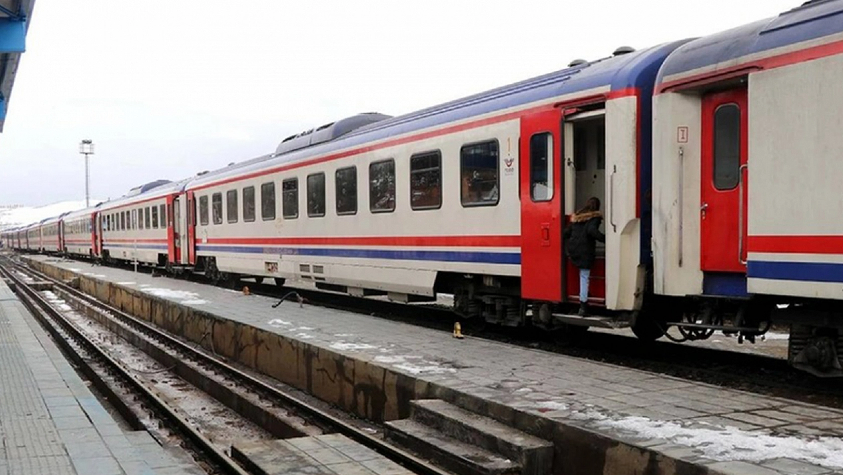 TCDD personel alımı yapıyor: Başvurular başladı!