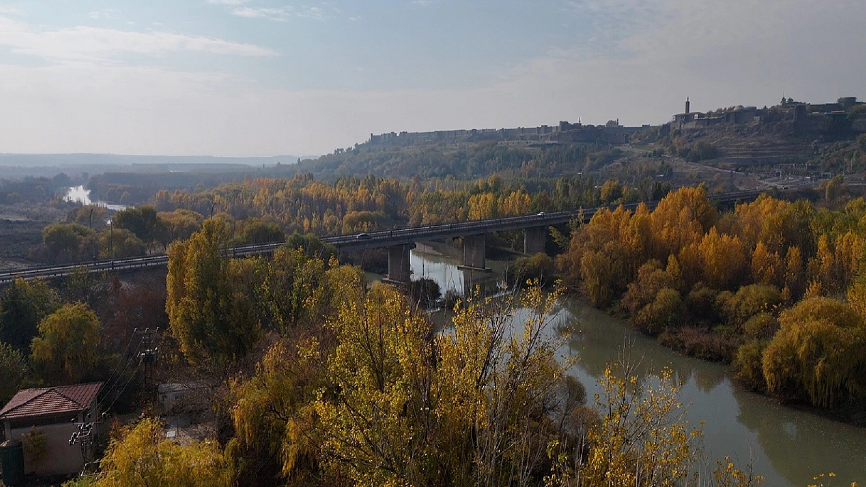 Elazığ'dan akın akın gidenleri karşılayan manzara