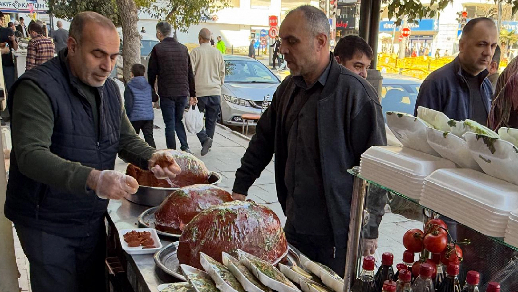Elazığ'da iftar sofralarının en sevileni bu yıl da değişmedi