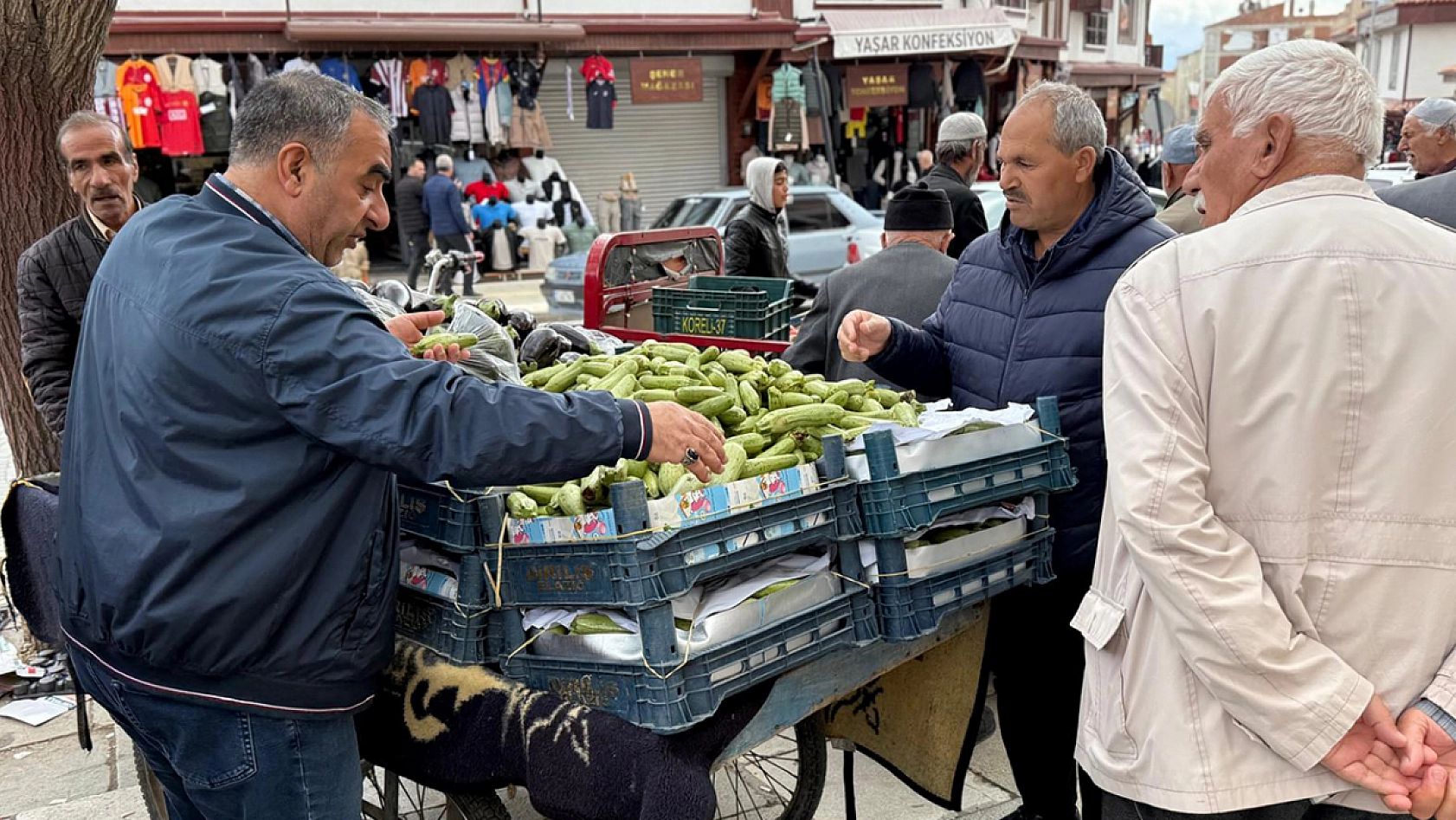 Elazığ'da kilosu 30 lira oldu yetişen aldı