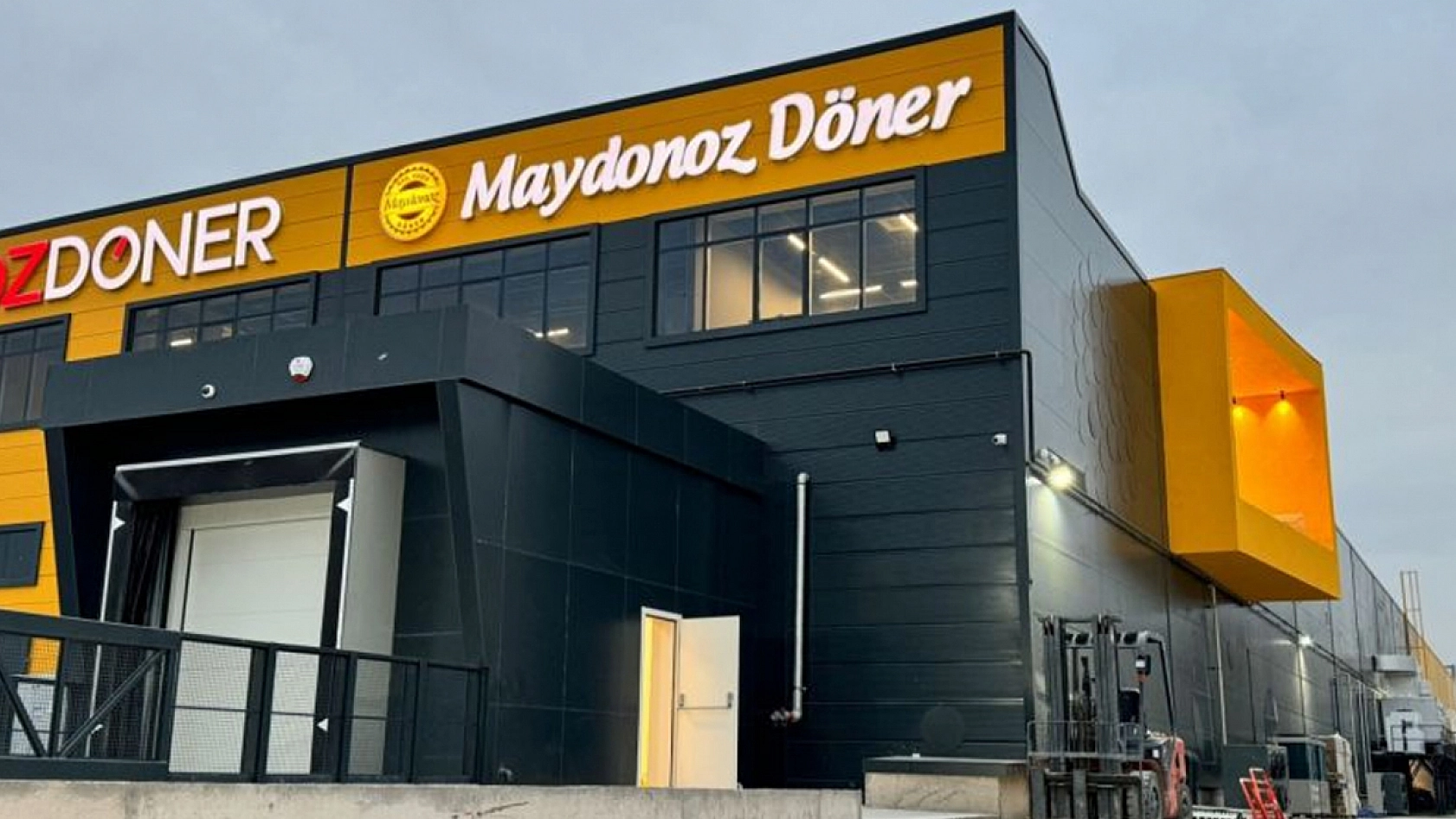 Elazığ'da da şubesi bulunan ünlü restoran zinciri satışa çıkarıldı