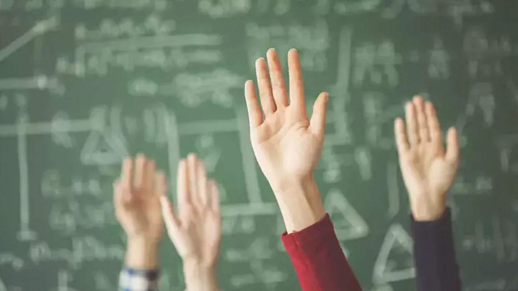 4+4+4 zorunlu eğitim sistemi değişiyor mu?
