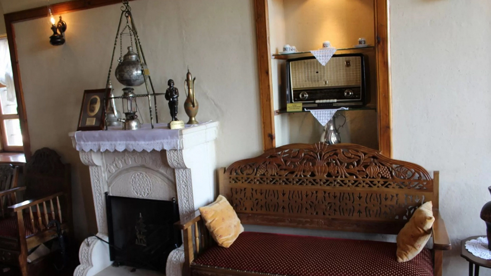 5 bin yıllık Mahalle'nin geleneksel mimarisini yansıtıyor