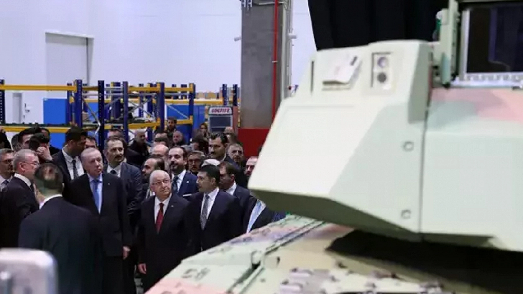 ALTAY sahada: Türkiye'nin yerli tankı TSK envanterine girdi