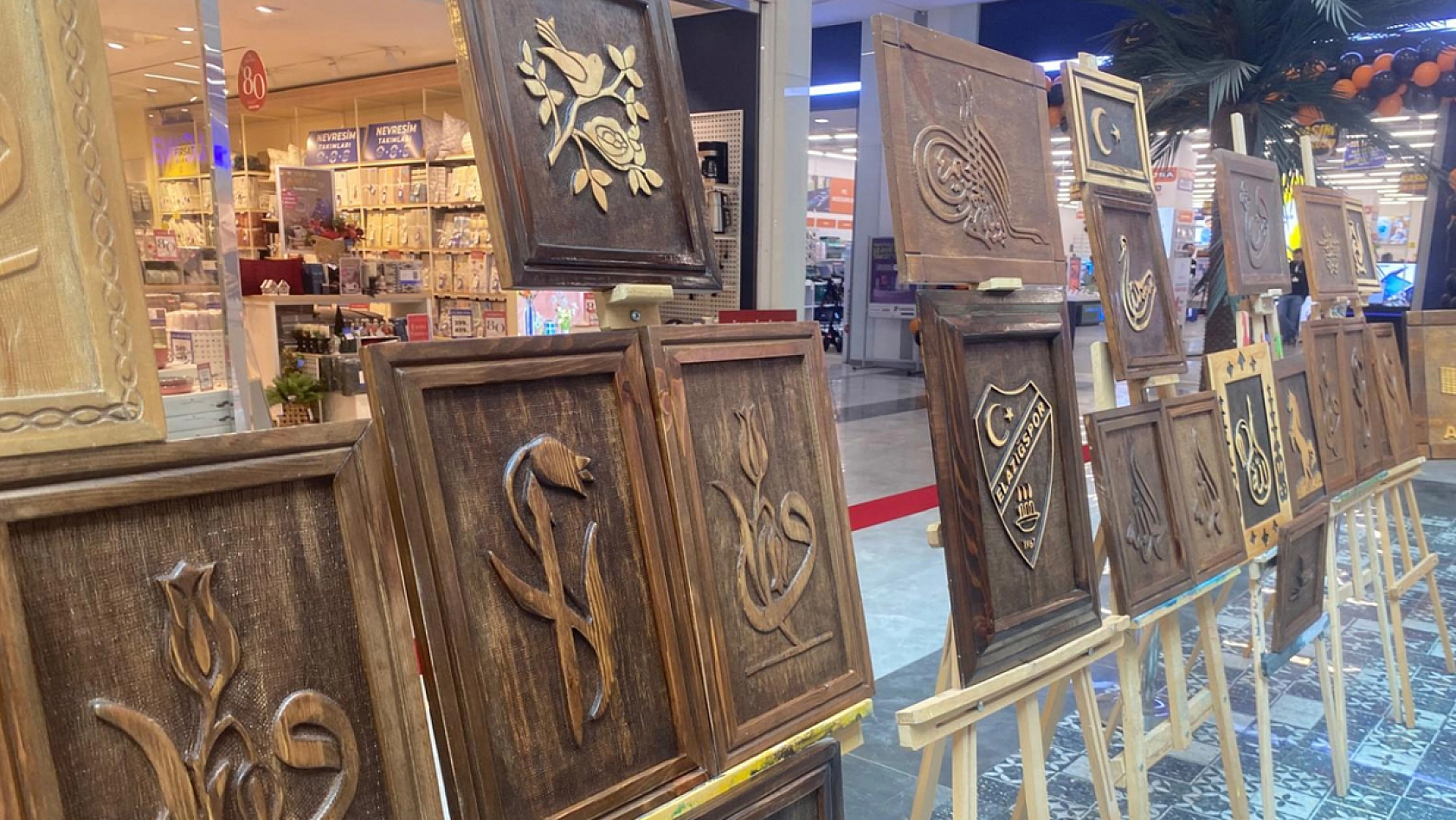 Elazığ'da Çocuk Eğitim Evi'nden anlamlı sergi