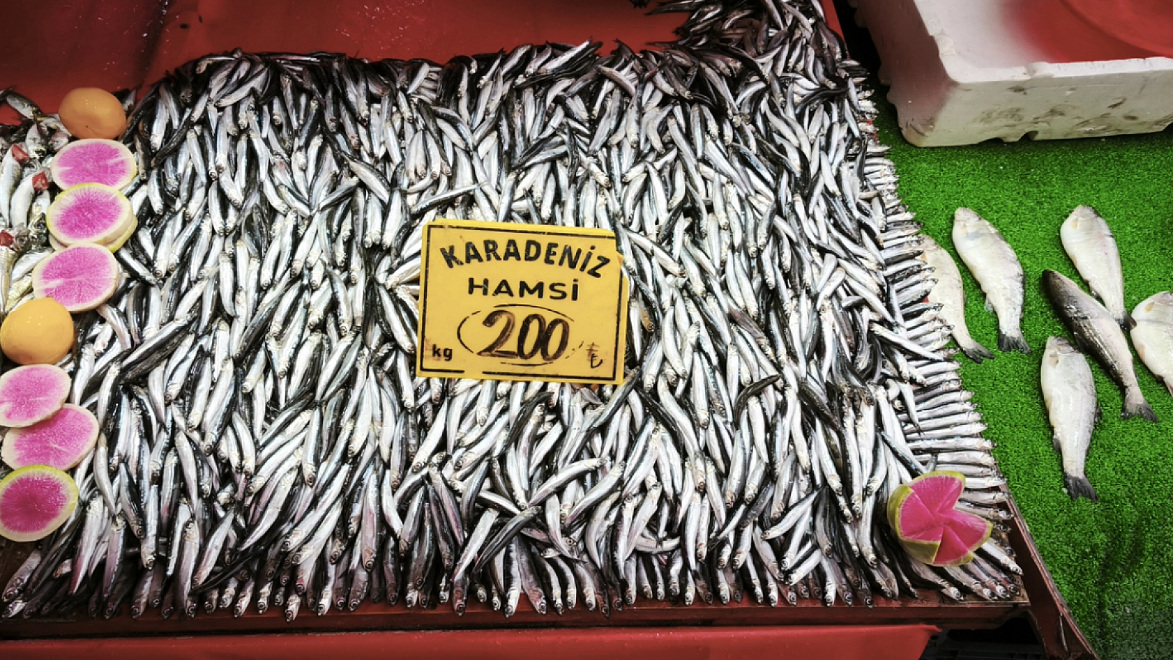 Elazığ'da esnaf ve vatandaşlar karşı karşıya