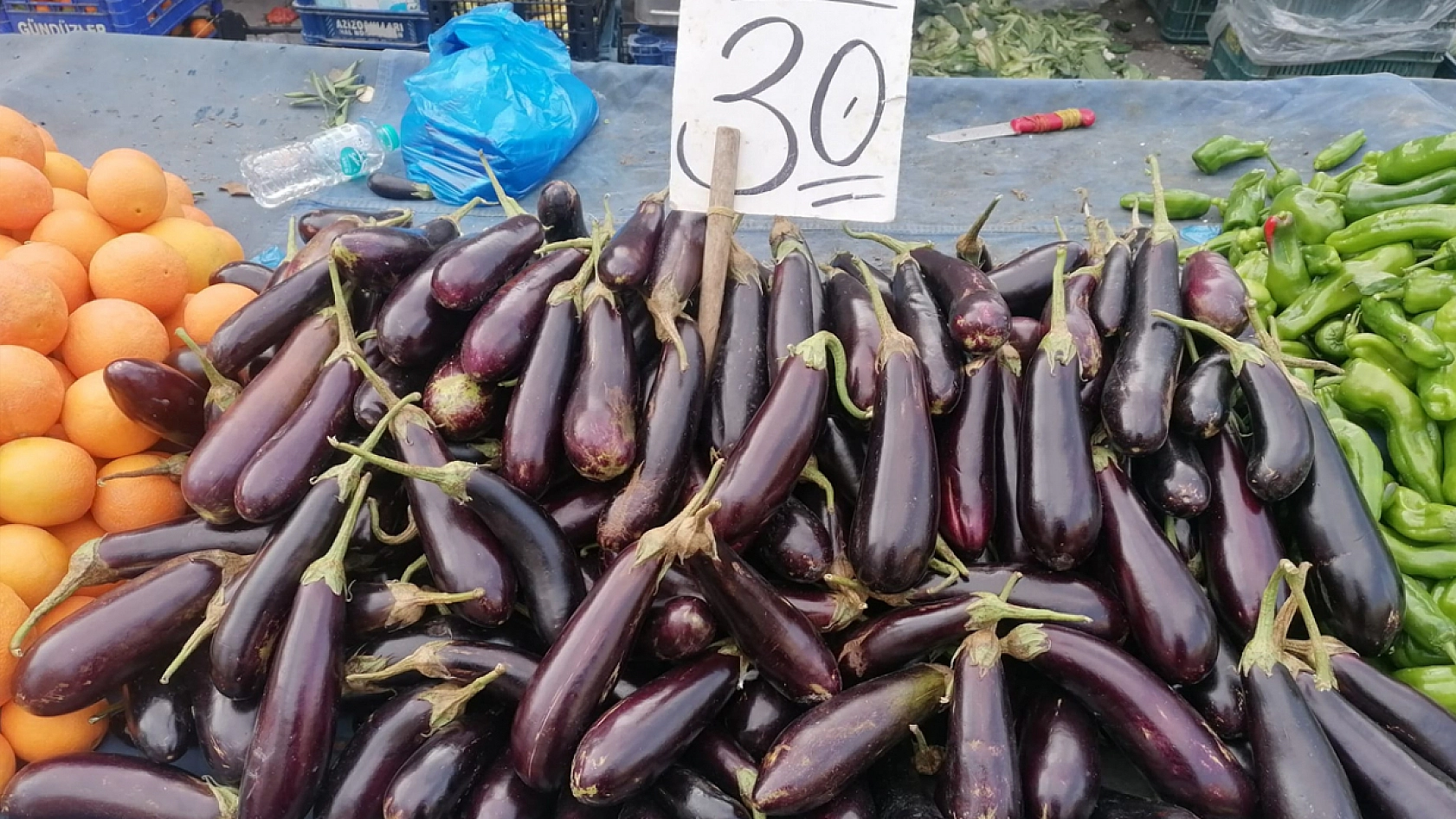 Elazığ'da esnaf cimrilikten şikayetçi, vatandaş ekonomiden