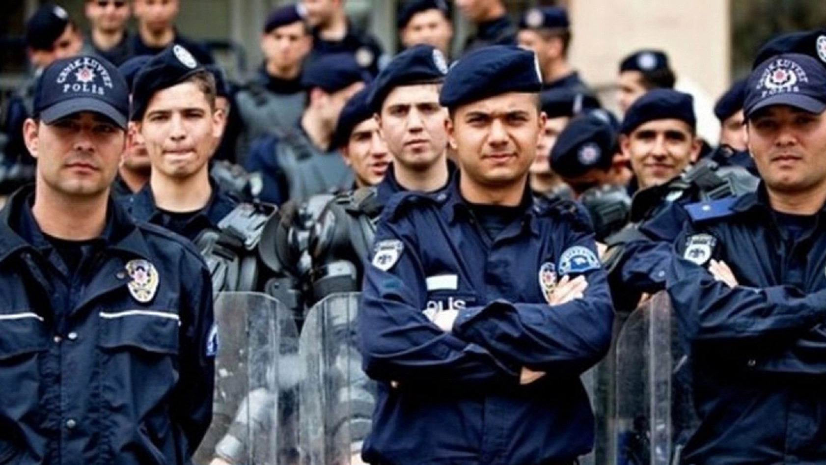 Binlerce polisi ilgilendiren karar: 46 Yıllık yönetmelik değişti