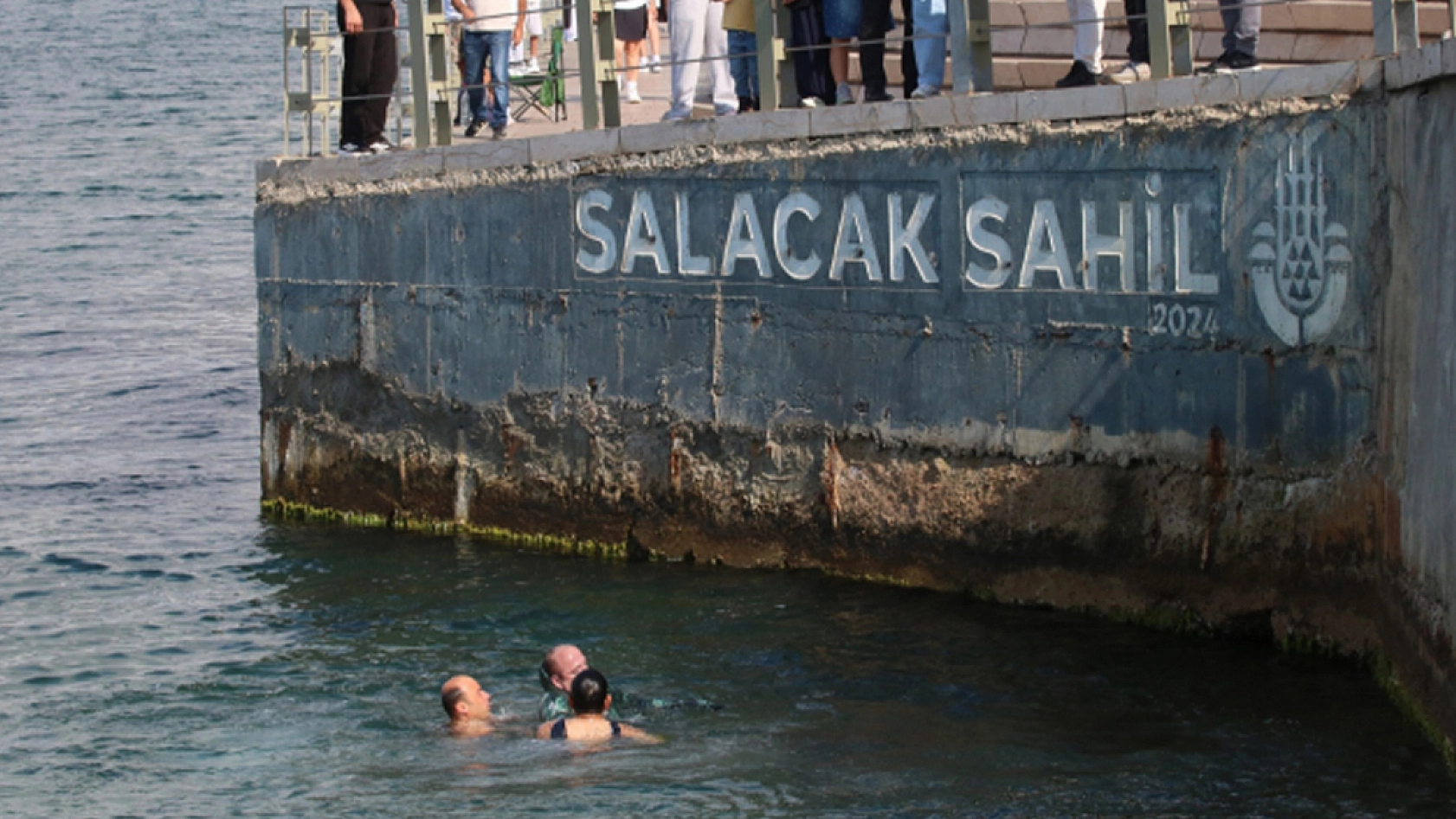 Sahilde can pazarı: Dalgıç boğuluyordu