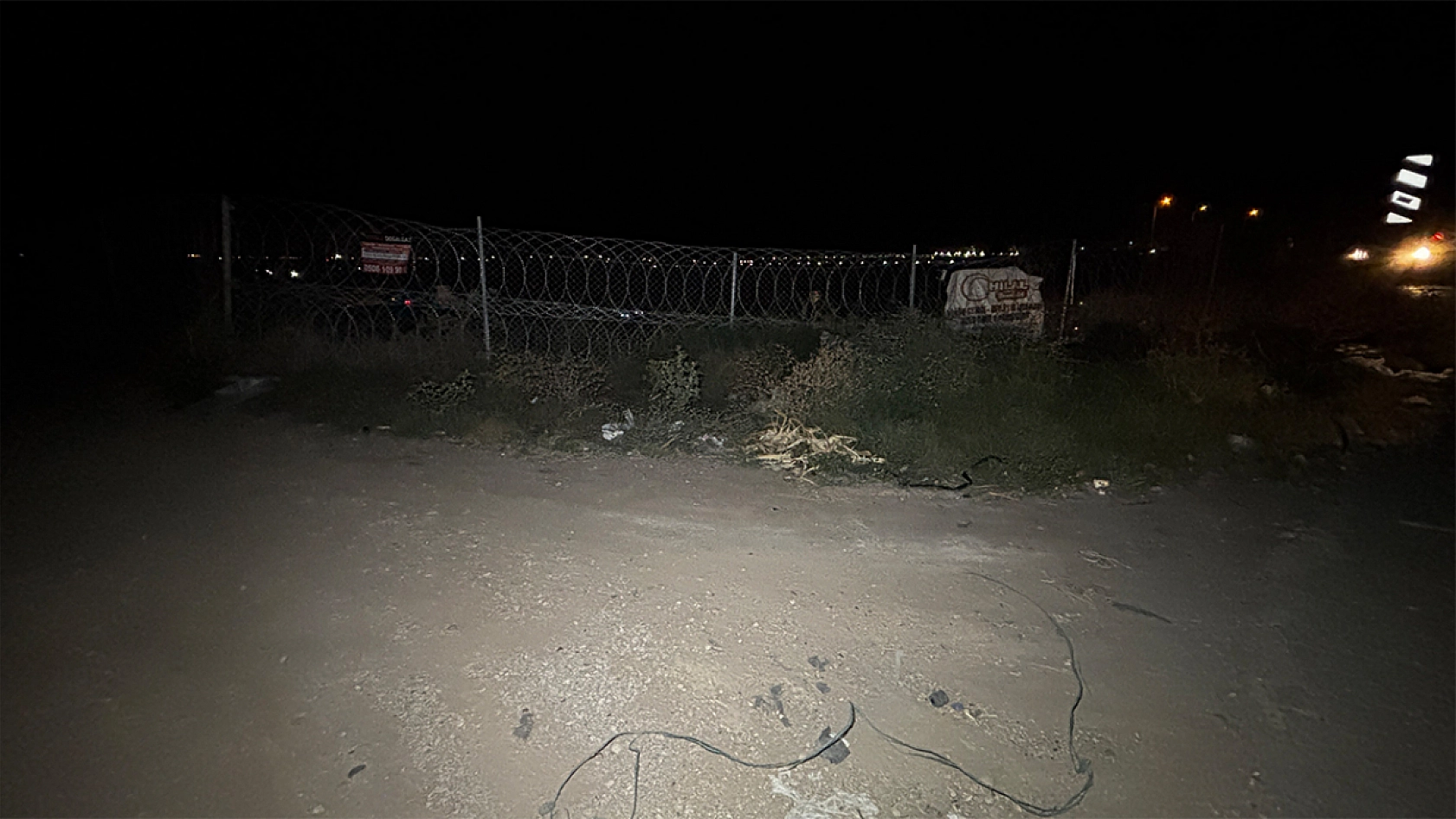 Otoyol kenarında erkek cesedi bulundu