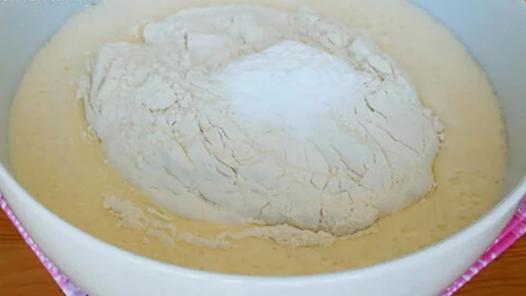 Elazığlı hanımlar bu kek sahur sofranıza çok yakışacak