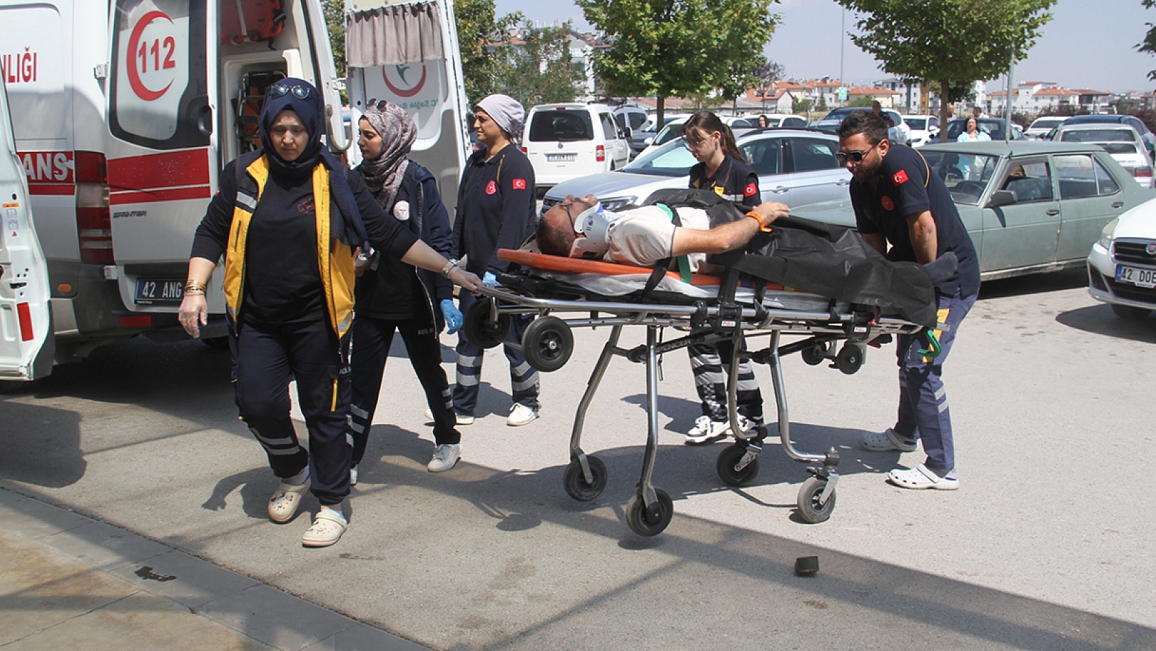 Husumetliler otogarda karşılaştı: 2 yaralı