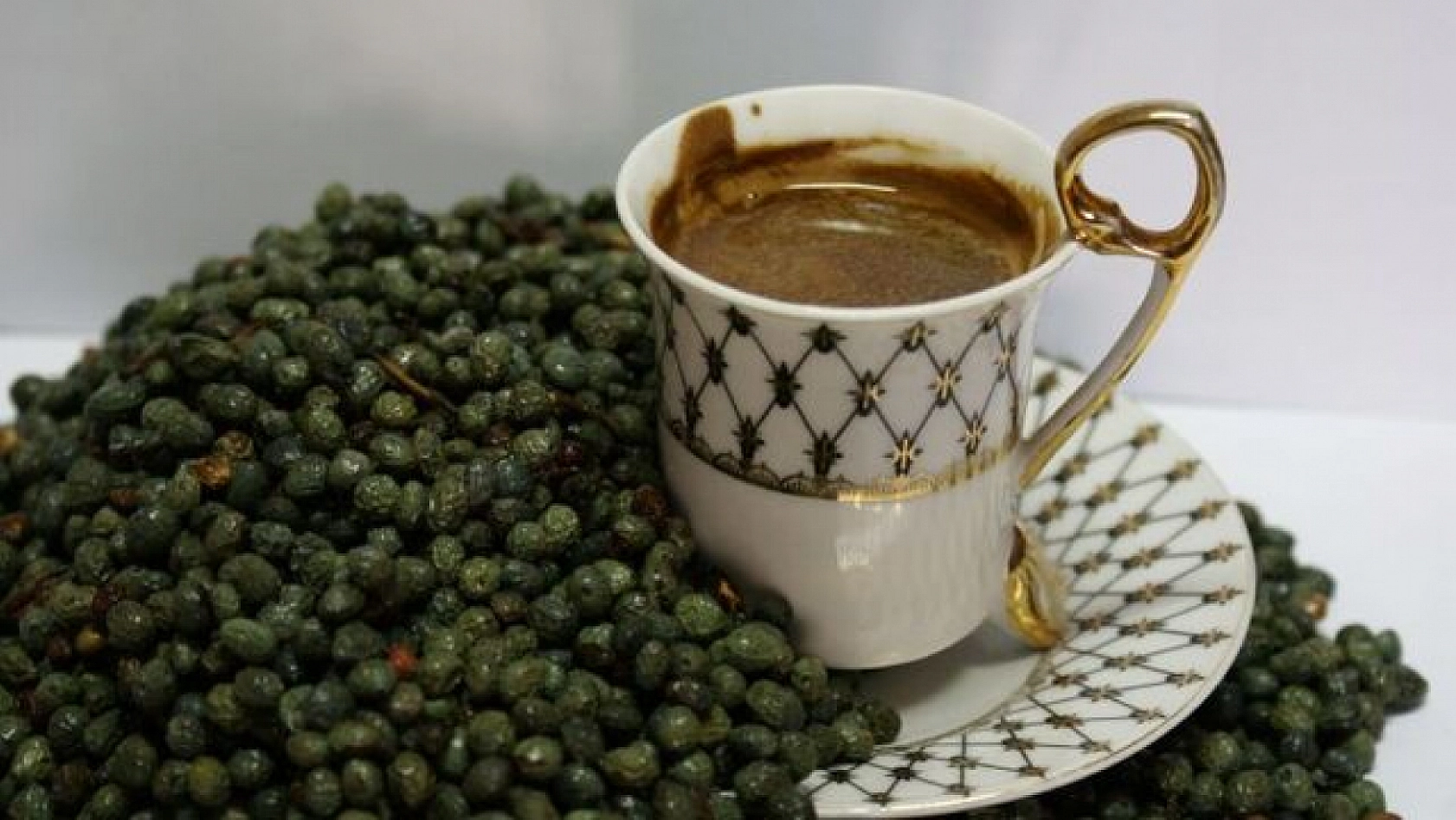 Elazığ'da yapılıyor... Bir kez içen artık vazgeçemiyor, tam bir şifa deposu