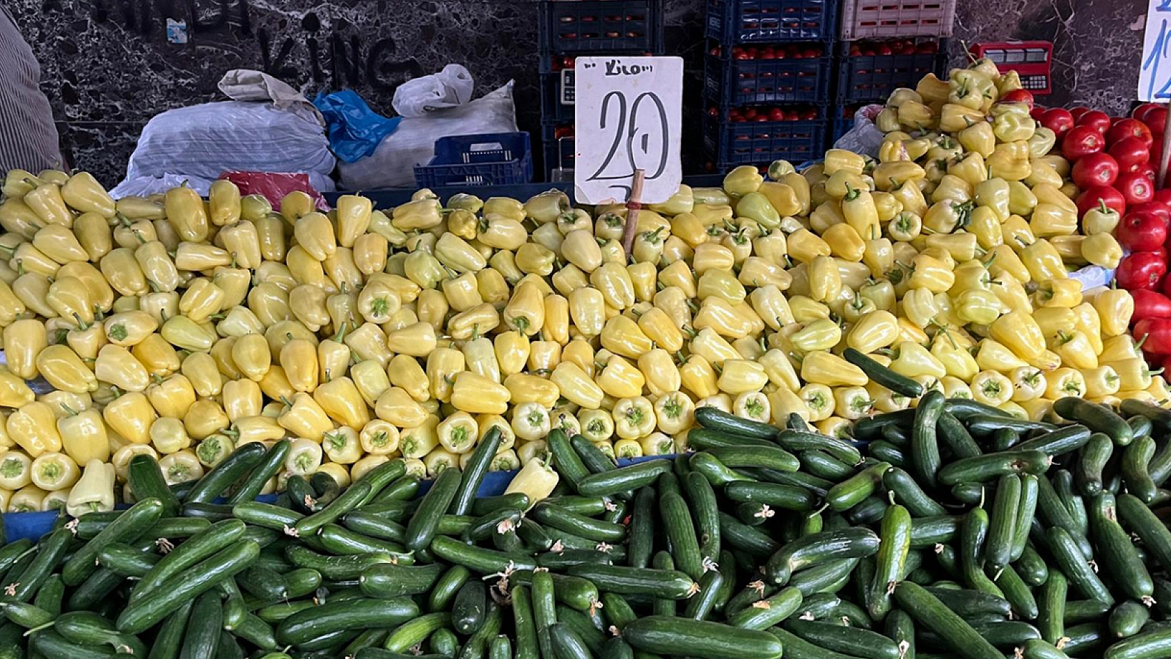 Elazığ'da Sezon Sonu Güncel Pazar Fiyatları