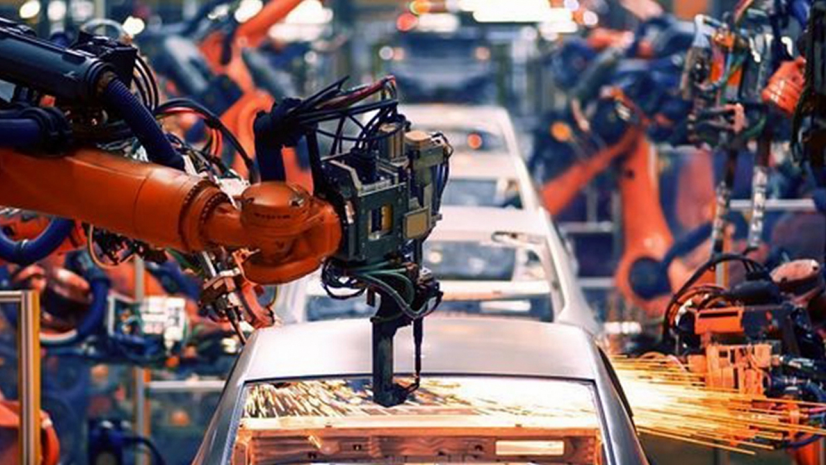 Bakan Kacır 'Üretim üssüyüz' dedi: Yeni fabrika açılacak