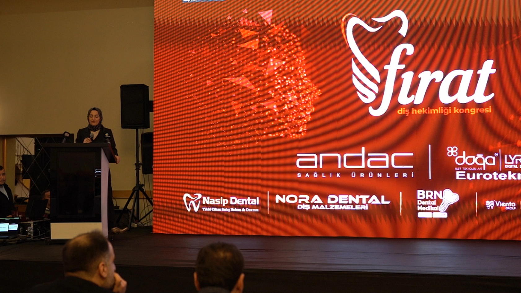 1. Fırat Diş Hekimliği Kongresi Elazığ'da Gerçekleştirildi