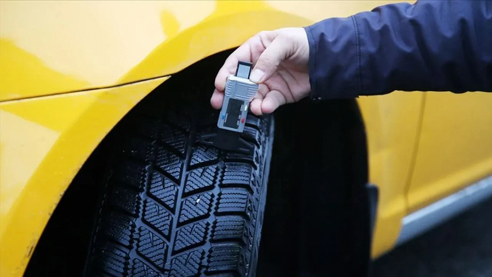 Elazığlı sürücülere kritik uyarı: Zorunlu kış lastiği uygulaması yarın başlıyor