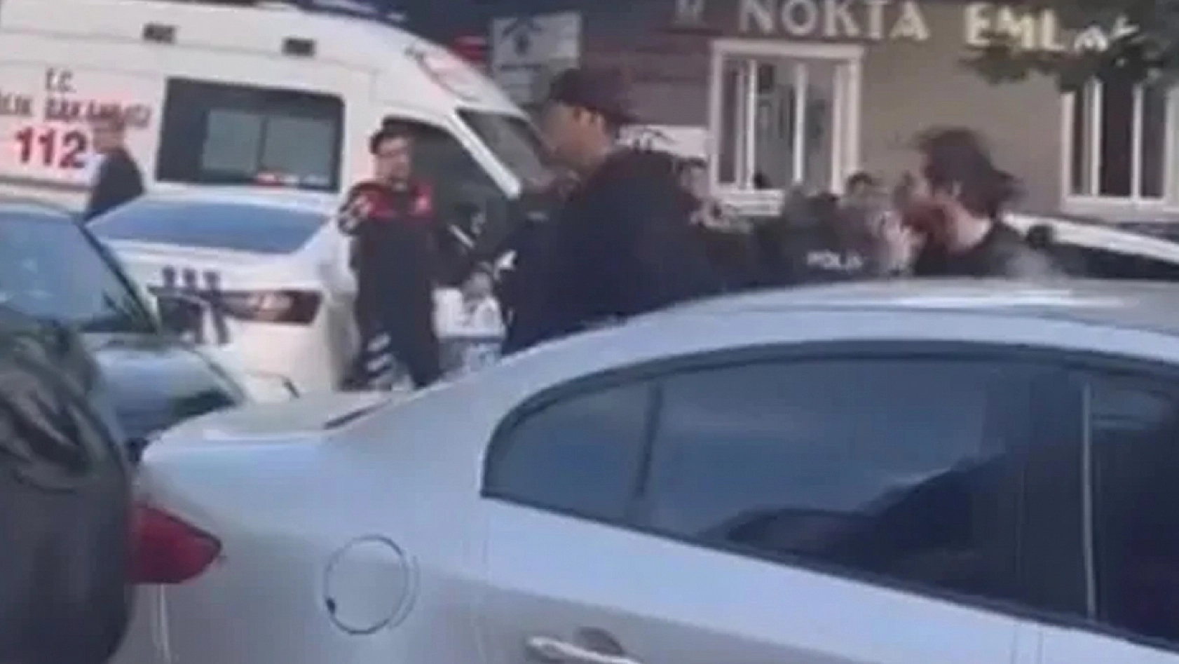 Sokak ortasında kurşunlandı! Bakın kimin oğlu çıktı