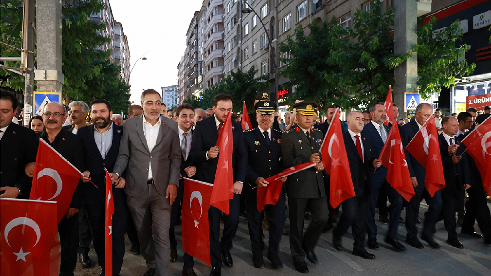 Elazığ'da 15 Temmuz Demokrasi ve Milli Birlik Günü Coşkuyla Anıldı