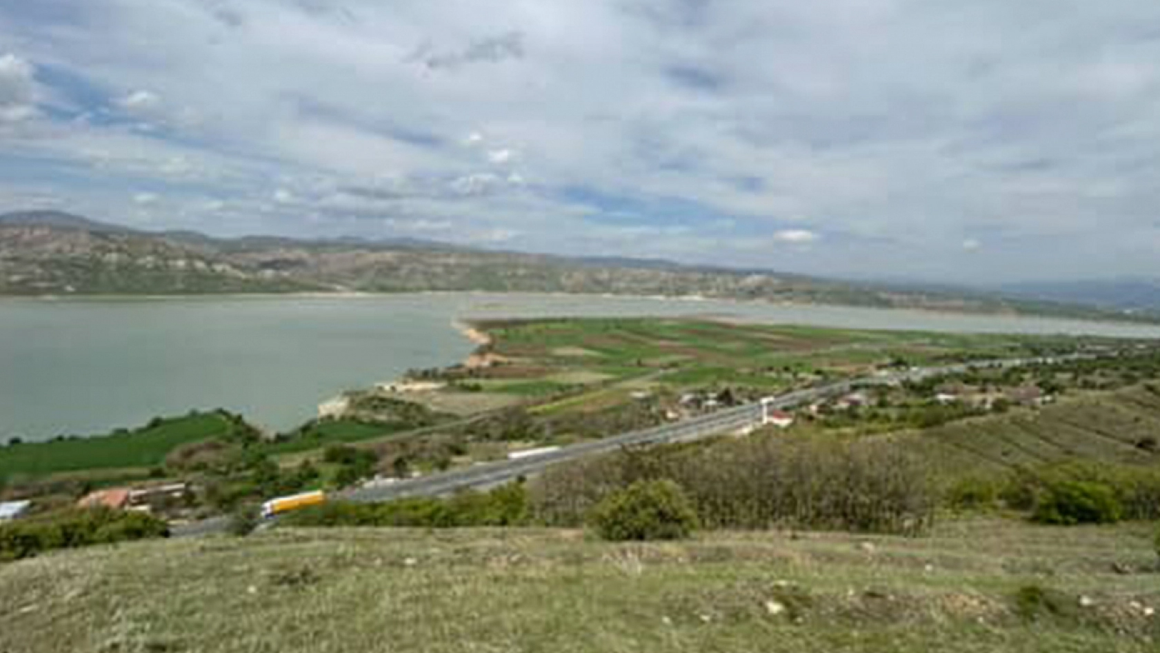 Elazığ'ın saklı cenneti: Murat Nehri'nin kıyısında, turizme kazandırılmayı bekliyor!