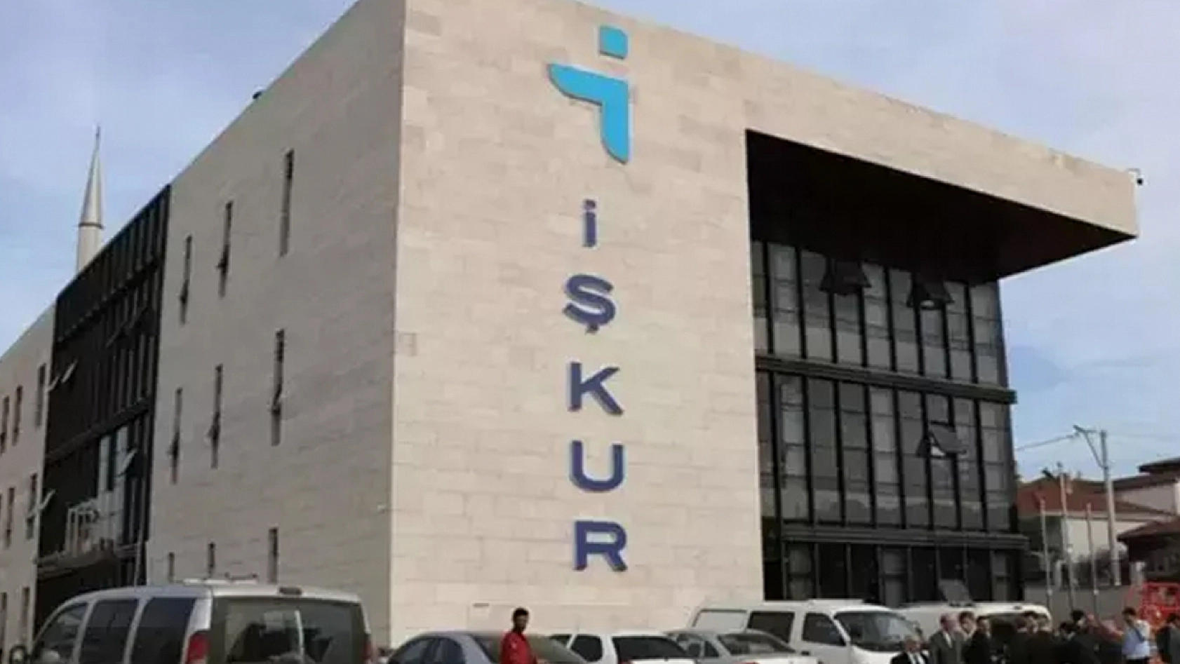Binlerce memur ve sözleşmeli personel alımı yapılacak