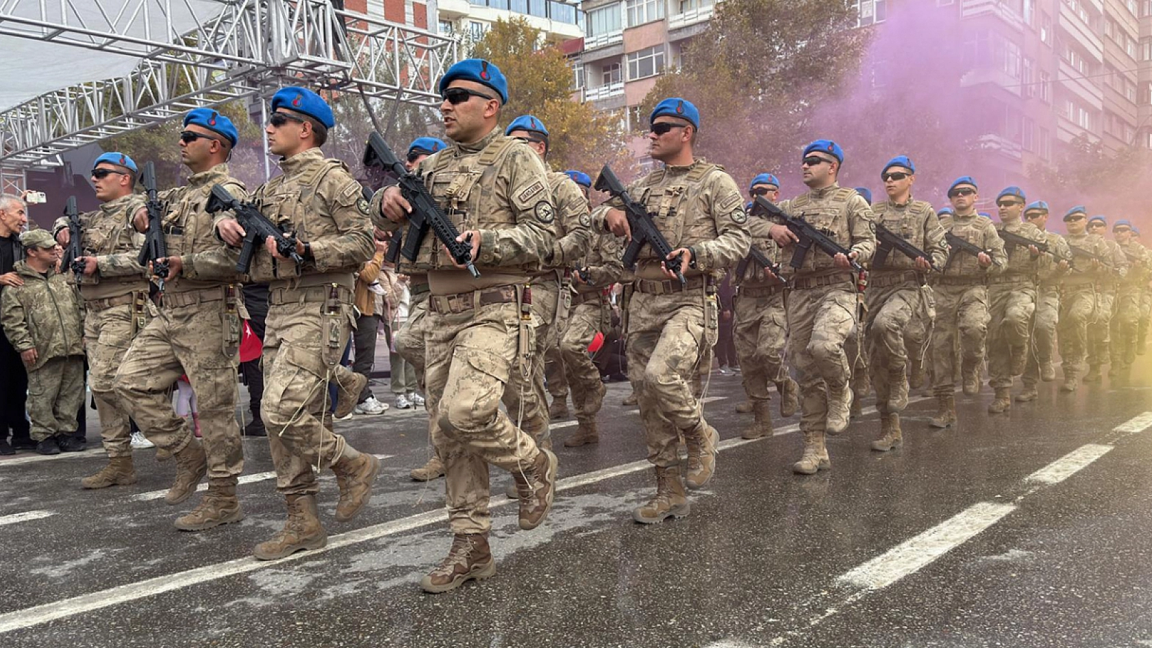 Elazığ'da Cumhuriyet'in 102. Yılı coşkuyla kutlandı