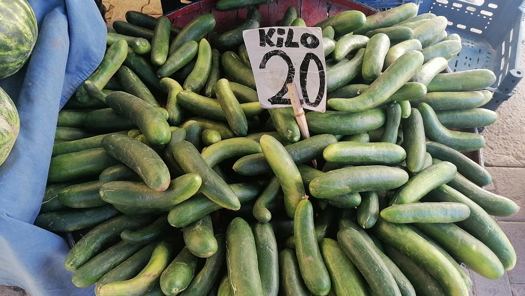 Elazığ'da son durum: Pazar mı Market mi?