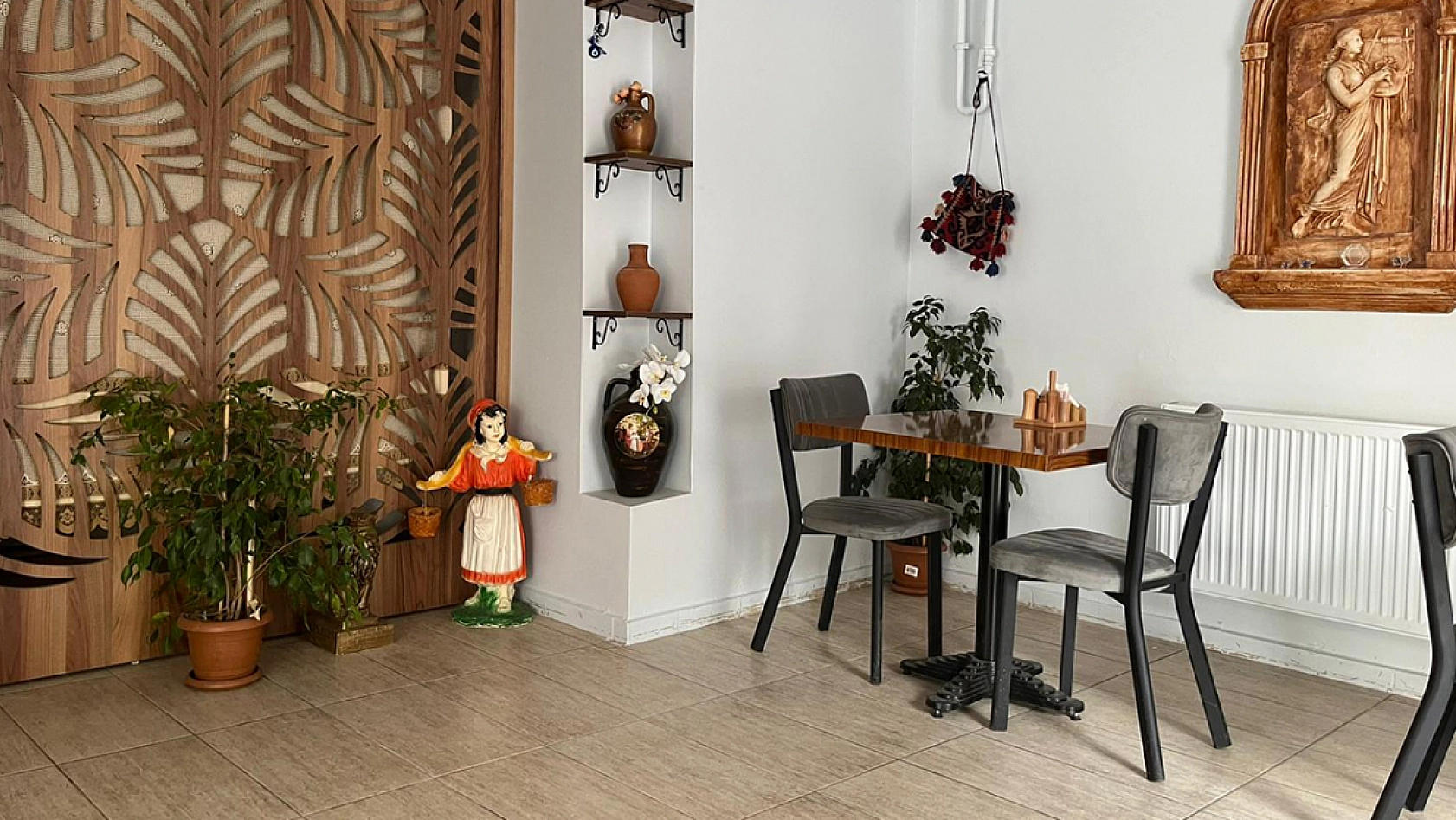 Elazığ'da bulunan bu mekanda herkes 200 liraya doyacak