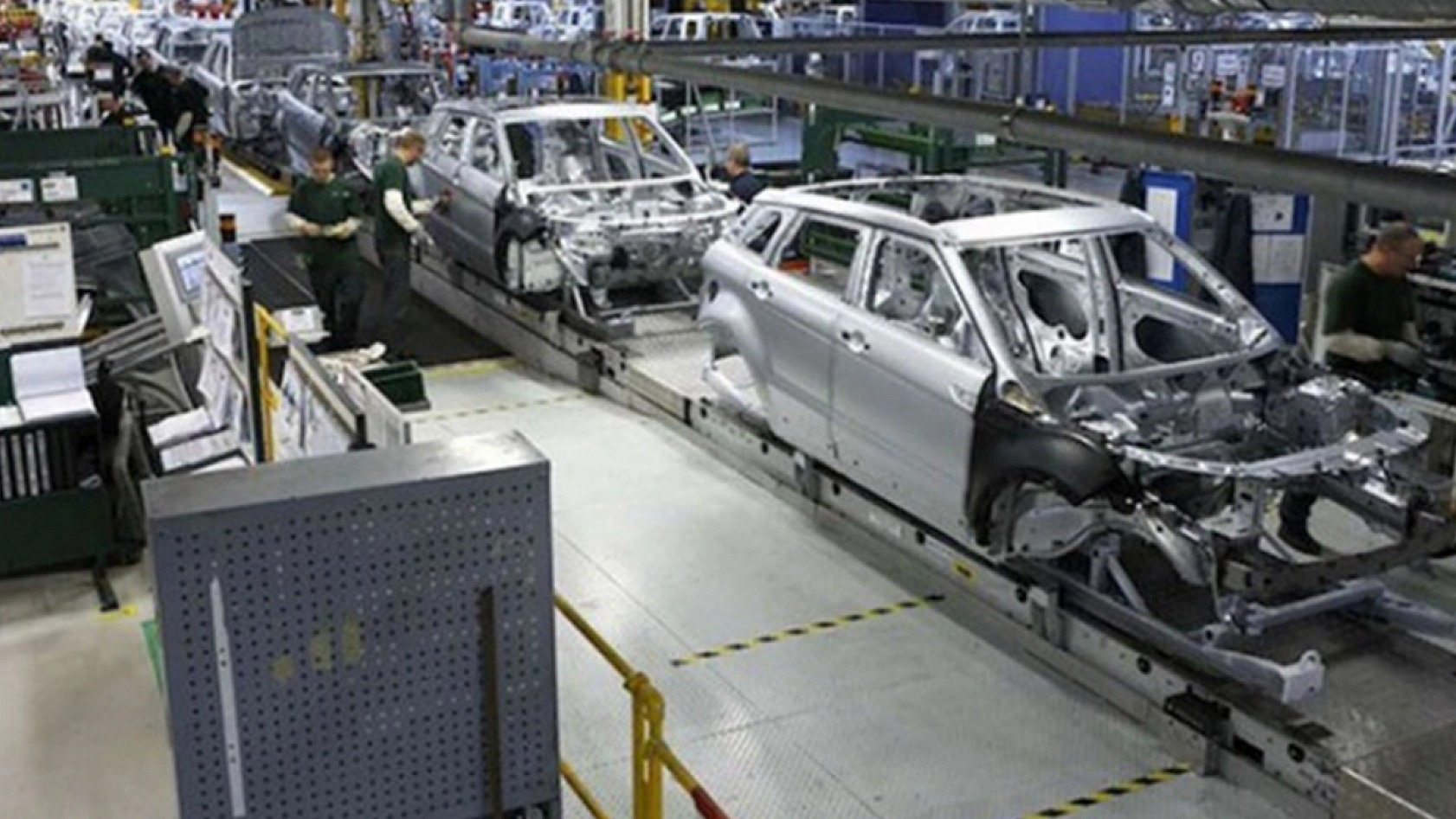 Bakan Kacır 'Üretim üssüyüz' dedi: Yeni fabrika açılacak