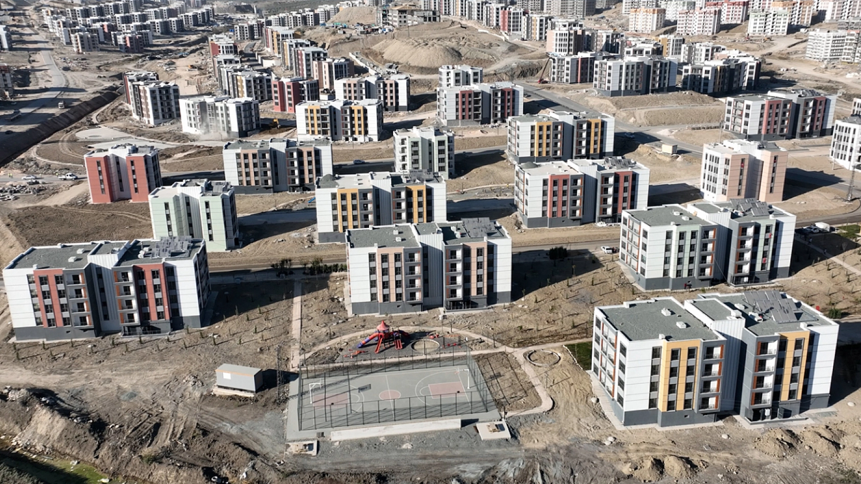 TOKİ'den uygun fiyatlı kiralık sosyal konut hamlesi