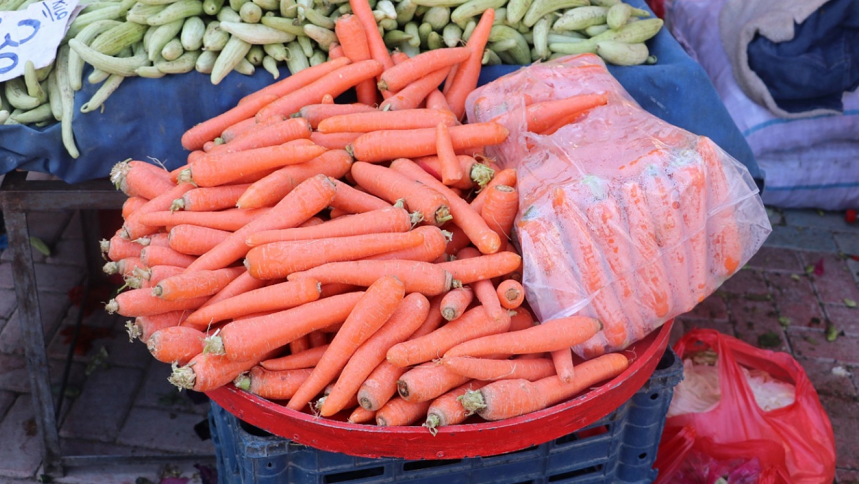 Elazığ'da kış hazırlıkları hız kesmeden devam ediyor