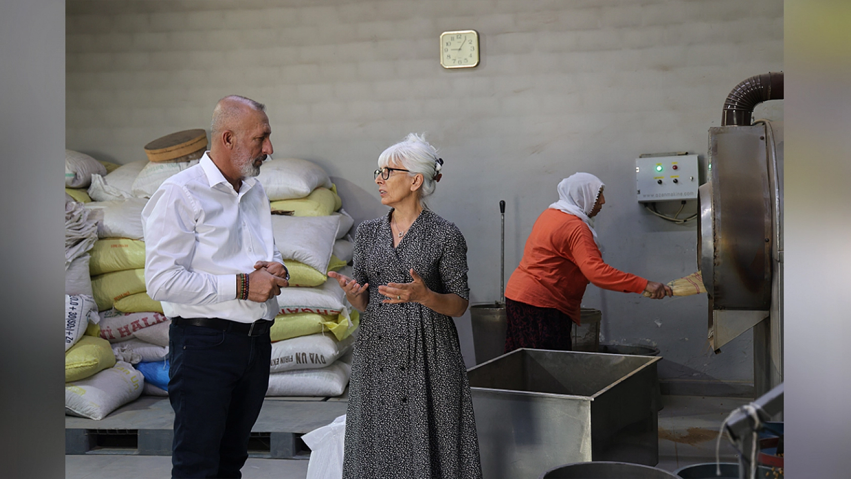 Elazığ'da 22 kadının el emeği dünyaya açıldı