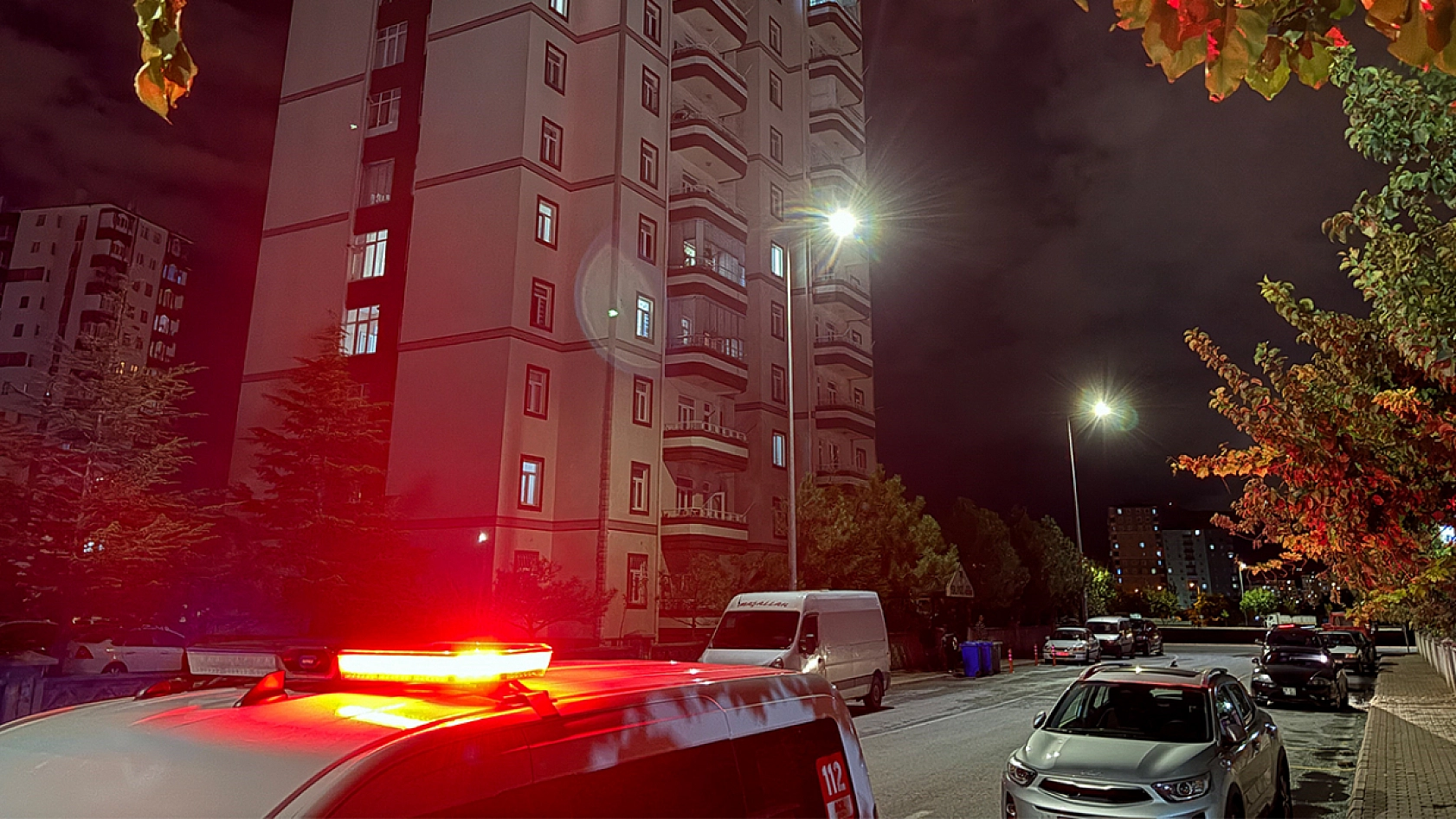 Kadın evinde hayatını kaybetmiş halde bulundu