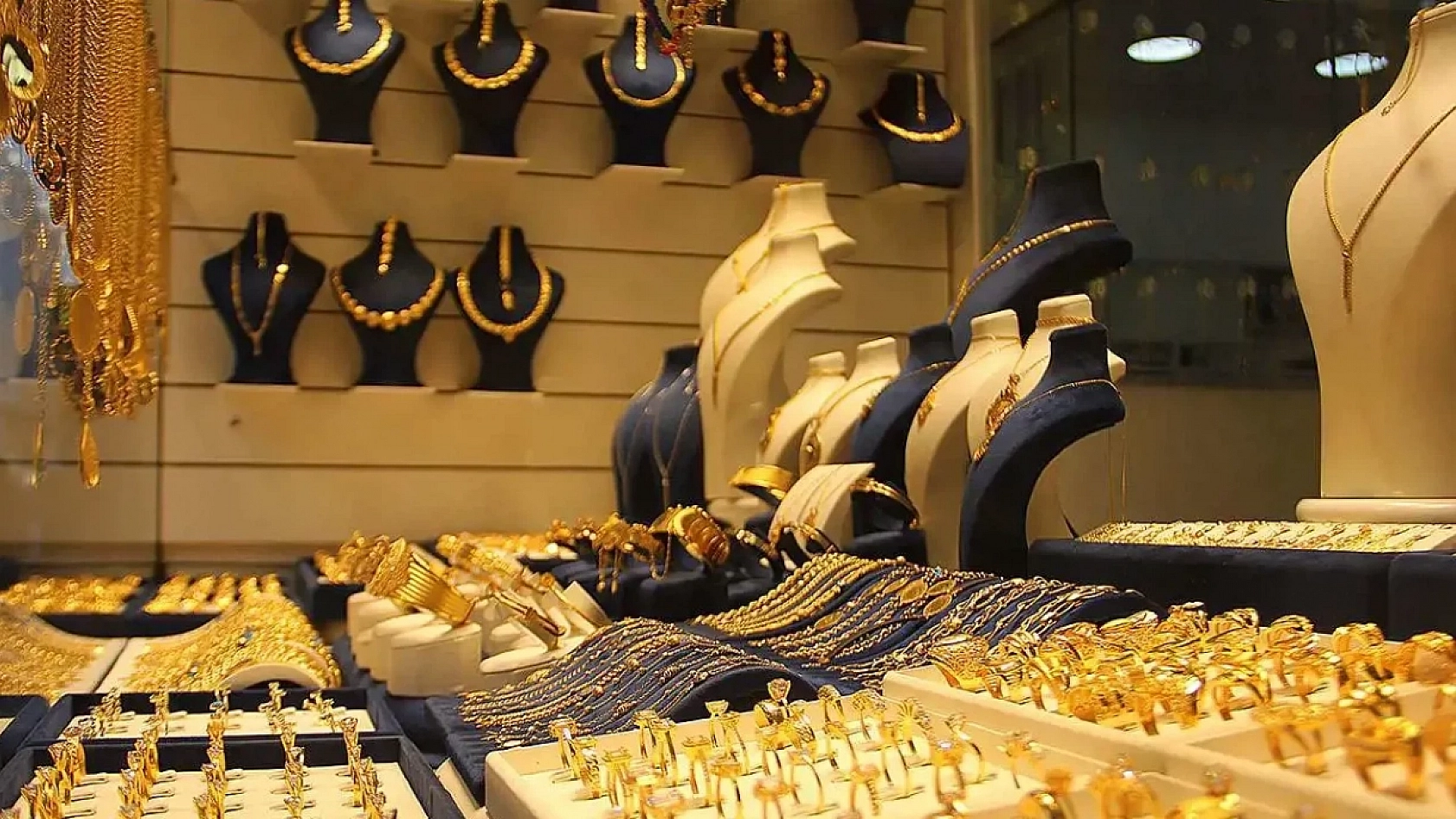 Elazığ'da altın fiyatları ne kadar oldu? Gram altın kaç lira? 20 Aralık 2024 altın kuru fiyatları