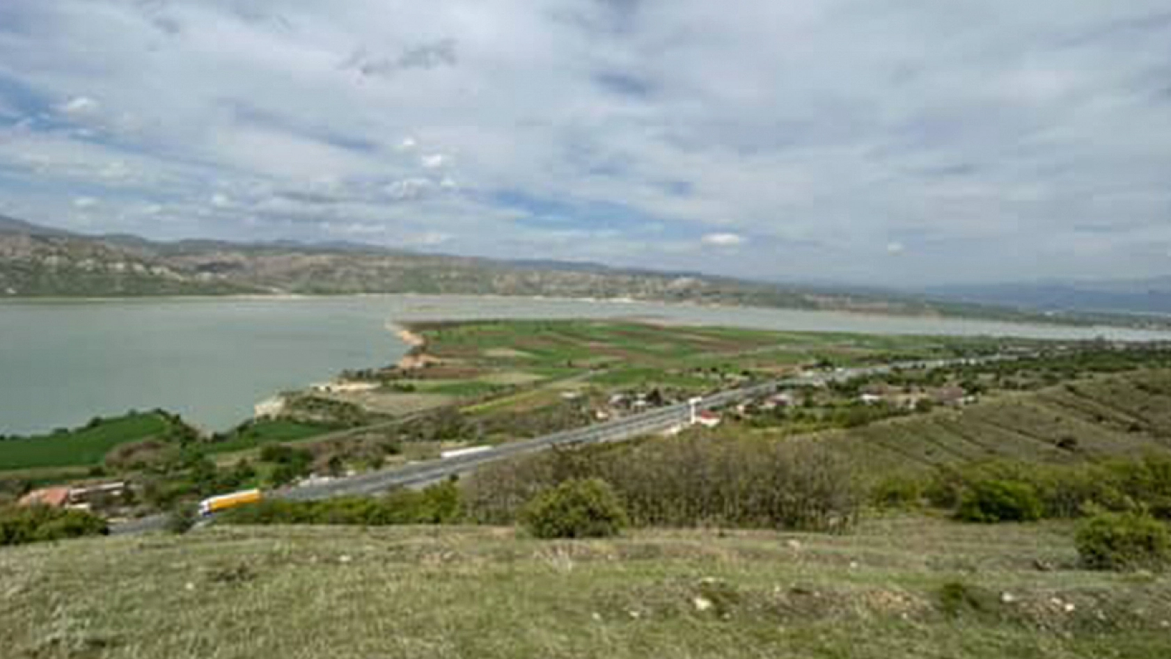 Elazığ'ın saklı cenneti: Murat Nehri'nin kıyısında, turizme kazandırılmayı bekliyor!