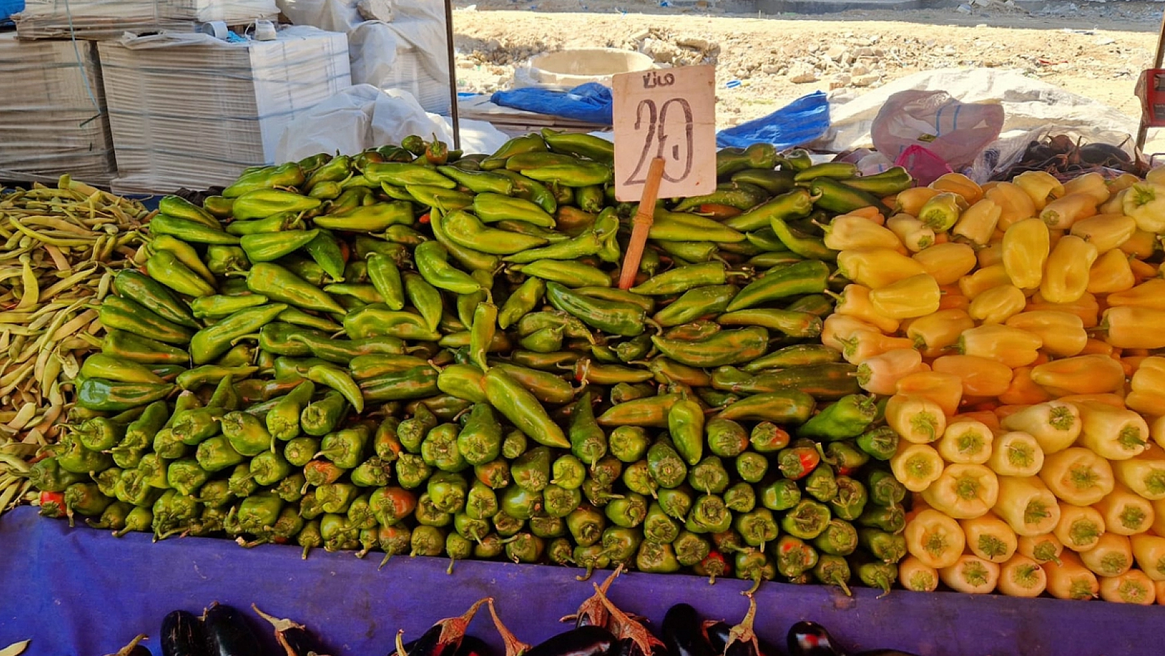 Elazığ'da pazar fiyatları: Pazarcılar memnun, vatandaşlar ikiye bölündü