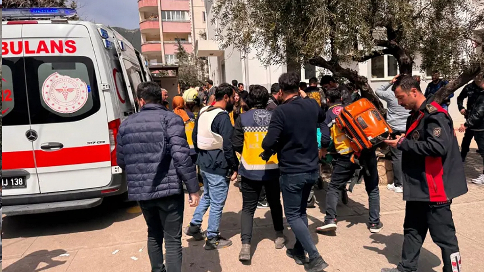 Okul katliamının faturası anne ve babaya kesildi