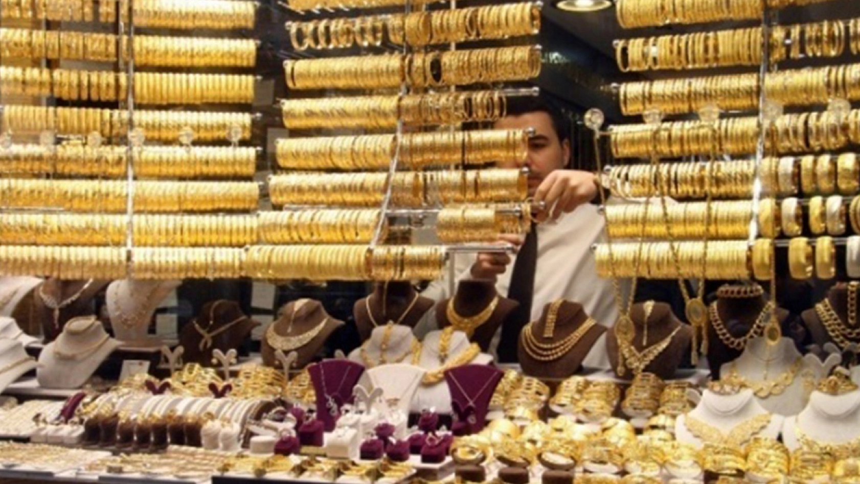 Dünyaca ünlü bankadan yıl sonu için net altın tahmini