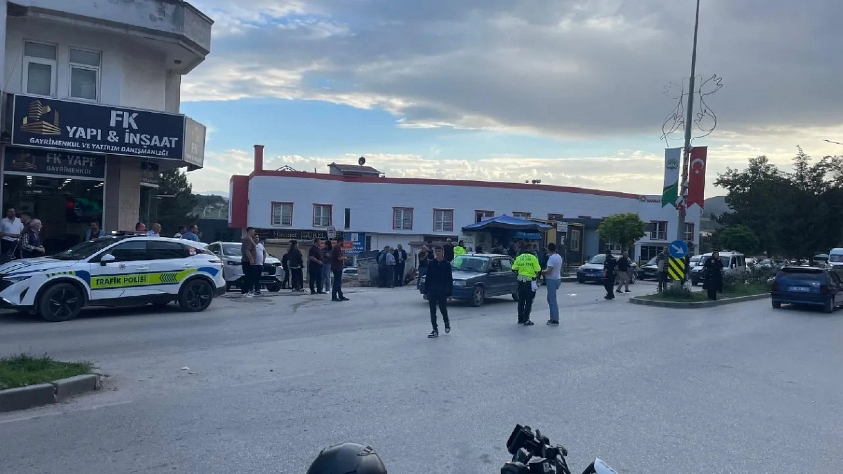 Otomobilin çarptığı kadın ağır yaralandı!