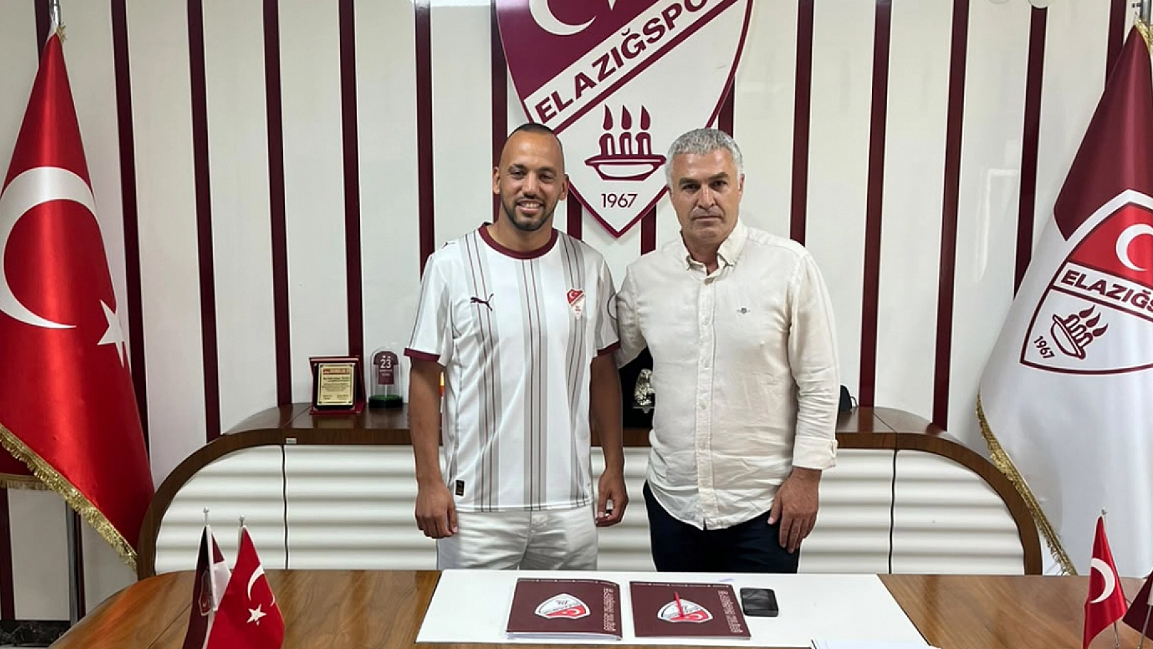 Ahmet Toprak'tan Rüzgâr gibi başlangıç