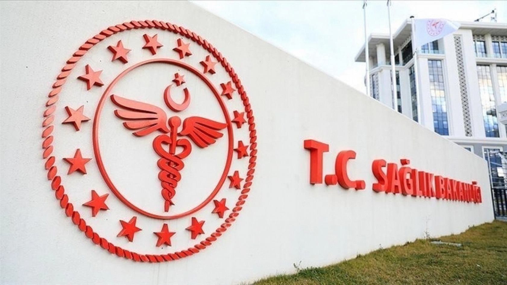 Sağlık Bakanlığı işçi alımı kura sonuçları belli oldu mu? Sağlık Bakanlığı işçi alımı listesi sonuç ekranı! 3.658 işçi alımı başvuru sonuçları yayınlandı mı?