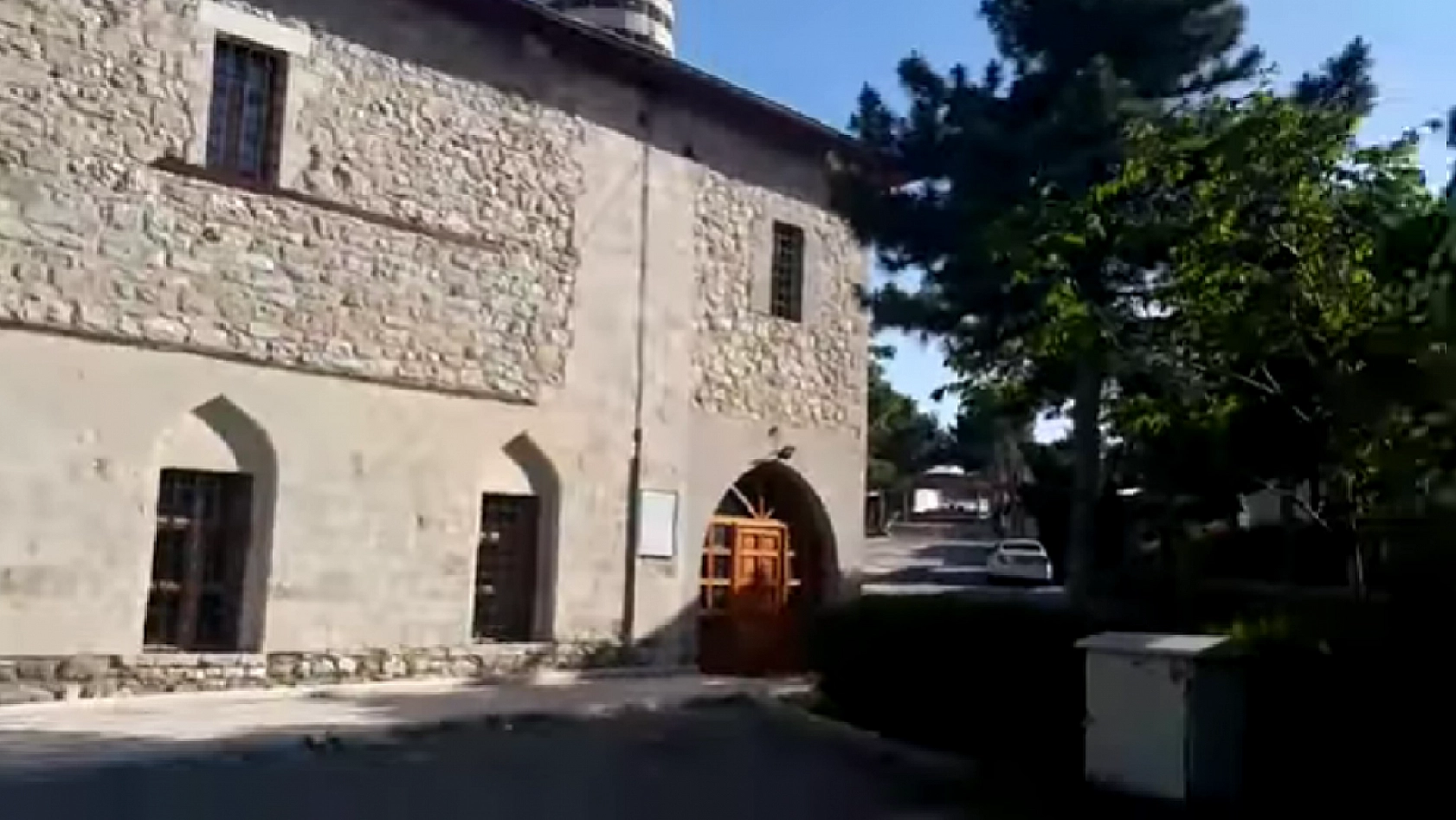Elazığ'ın 600 yıllık camisi restore ediliyor! Gören şaşkınlığını gizleyemiyor!