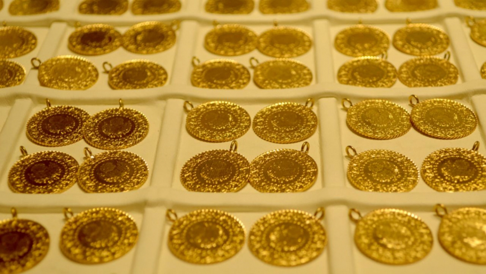 Elazığ'da altın fiyatlarında son durum 26 Aralık: bugün 22 ayar bilezik, tam, yarım, çeyrek altın ve gram altın ne kadar?