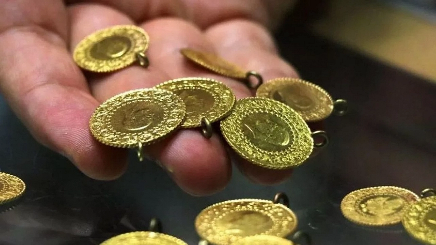 Altında ibre tersine döndü: Elazığ'da güncel altın fiyatları