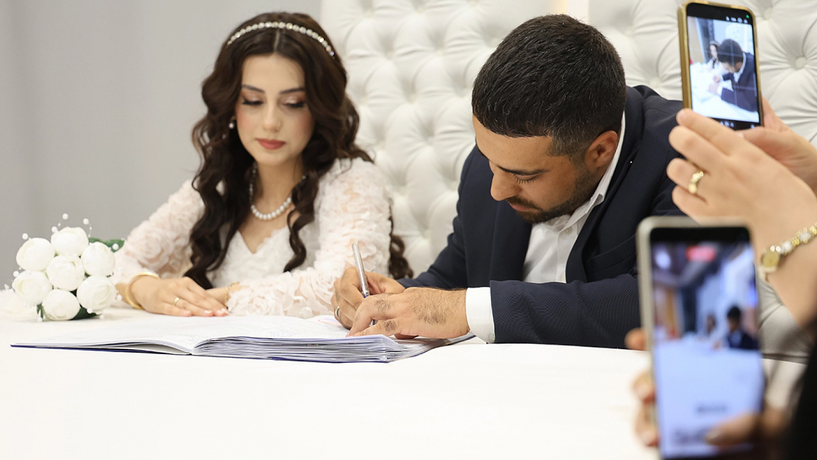 26.06.2026 nikah maratonu: Elazığ'da 30 çift aynı günde evlendi