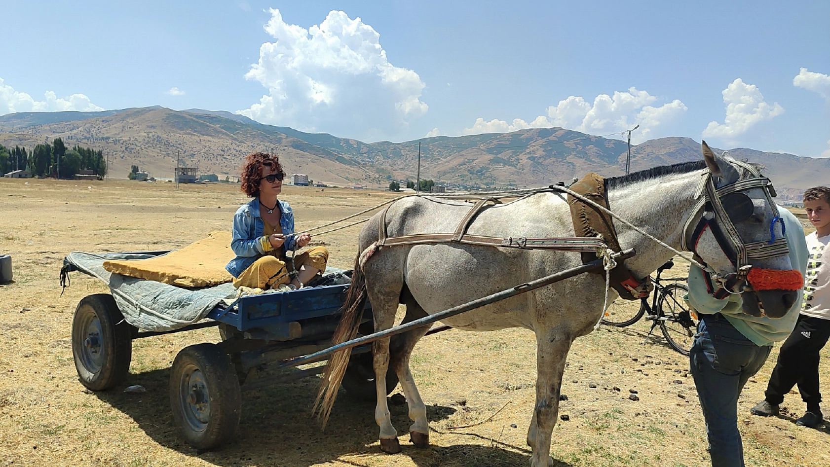 Yalova'dan Bisikletiyle Yola Çıktı, Elazığ Tunceli Ve Bingöl'ü Gezdi, Son Durağı Muş Oldu