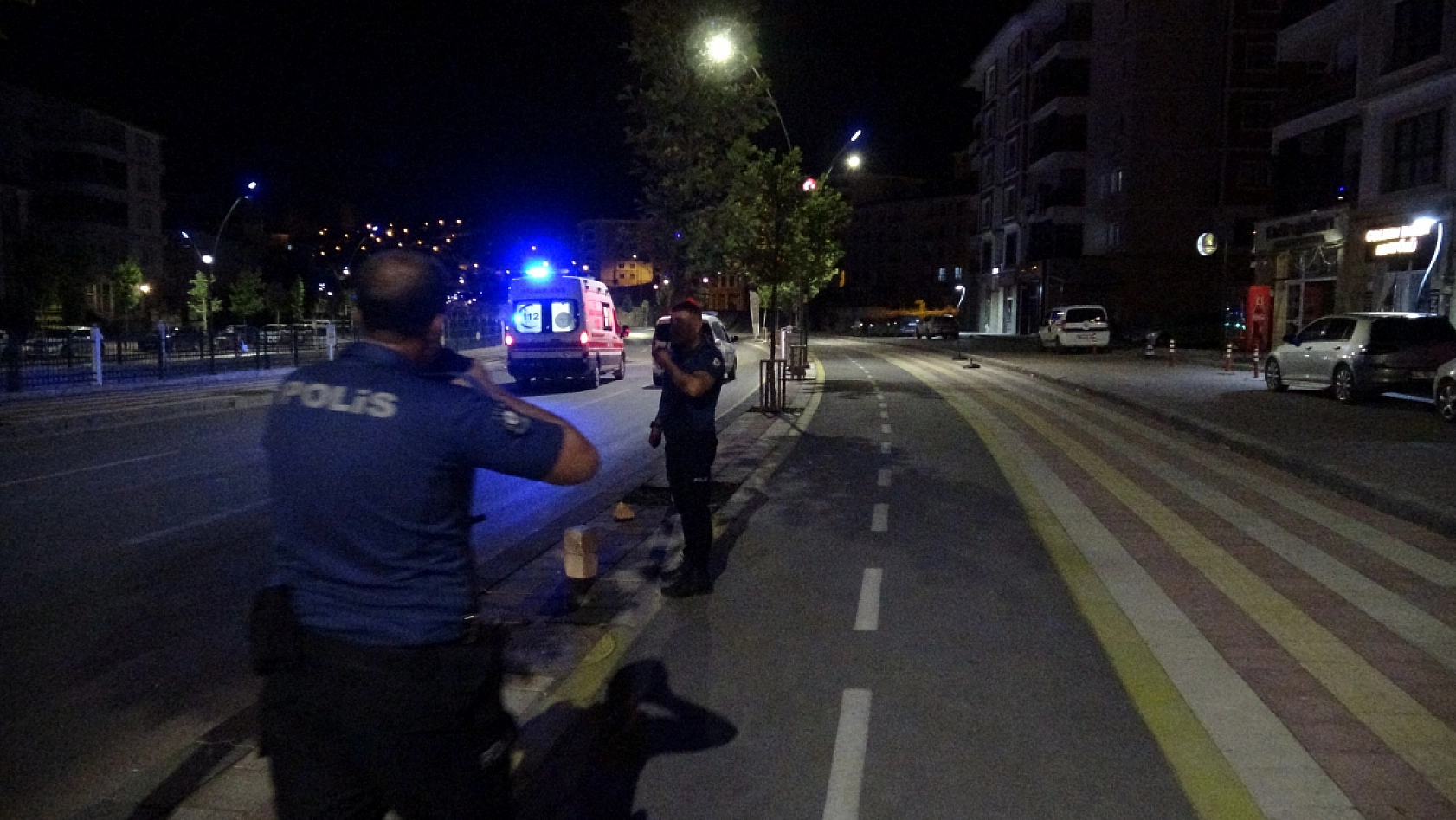 Silahlı kavga kanlı bitti: 2 yaralı